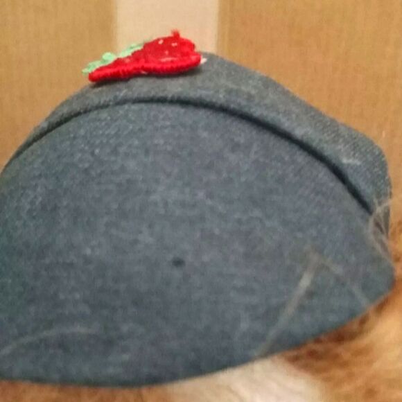 Tarkos doll Co. AUSTIN, 1996 STRAWBERRY FESTIVAL "Reaching for the Gold"  16" - Picture 3 of 4